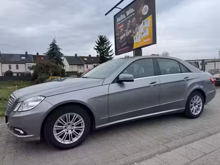 Mercedes-Benz Classe E E 250 2.1 150