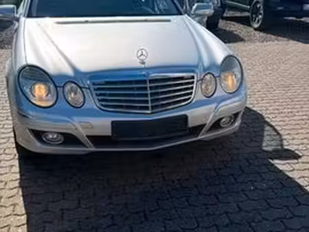 Mercedes-Benz Classe E E 280 V6 3.0 170