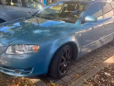 Audi A4 S line