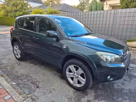 Toyota RAV4 2.2 D-4D 177 Executive 4x4