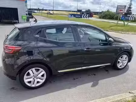 Renault Clio E-Tech 1.6 140 Business