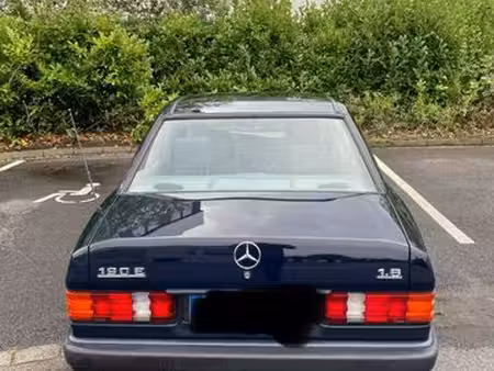 Mercedes-Benz 190 1.8