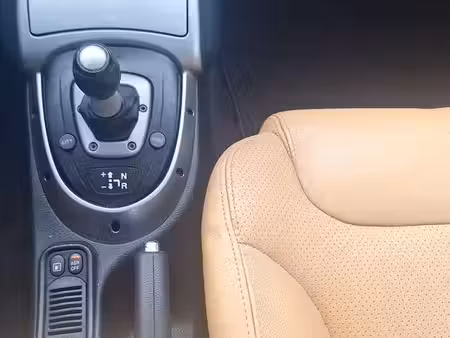 Alfa Romeo GT 2.0 165 Distinctive