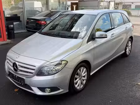 Mercedes-Benz Classe B B 200