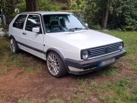Volkswagen Golf VR6 V6 2.8 174