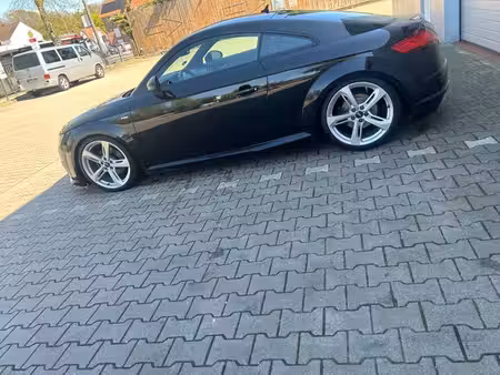 Audi TT 2.0 TFSI 230