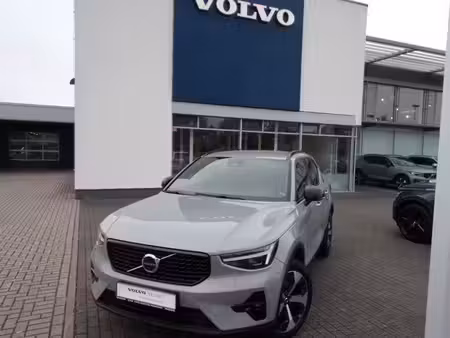 Volvo XC40 B4 2.0 197 Plus