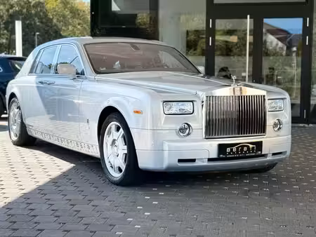 Rolls-Royce Phantom V12 6.75 453