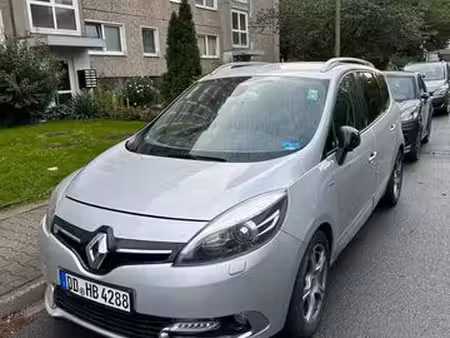 Renault Scénic 2.0 dCi 110