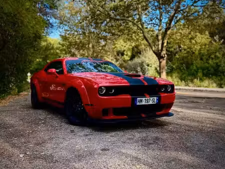 Dodge Challenger SRT Hellcat V8 6.2