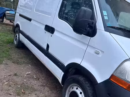 Renault Master 2.5 dCi 120