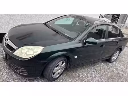 Opel Vectra 2.2 155