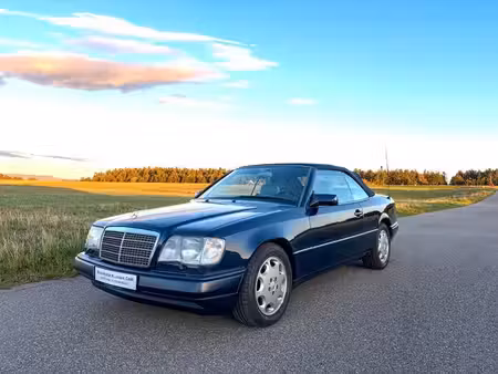 Mercedes-Benz Classe E E 320