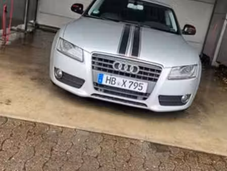 Audi A5 V6 2.7 TDI 190