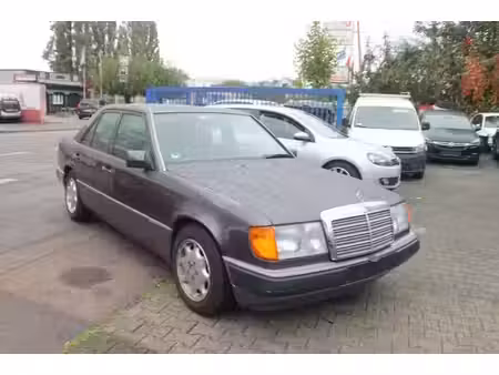 Mercedes-Benz Classe E 230 E