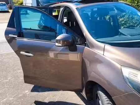 Renault Scénic 2.0