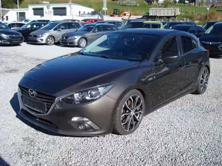 Mazda Mazda3 Skyactiv D 2.2 MZR CD 150 Centre Line