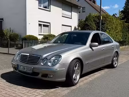 Mercedes-Benz Classe E E 320