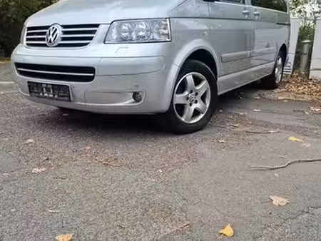 Volkswagen Transporter T5 2.5 TDI 174 4Motion
