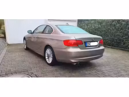 BMW Série 3 325i 3.0 218