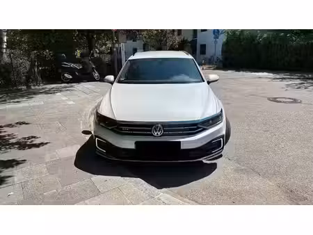 Volkswagen Passat 1.4 TSI 160