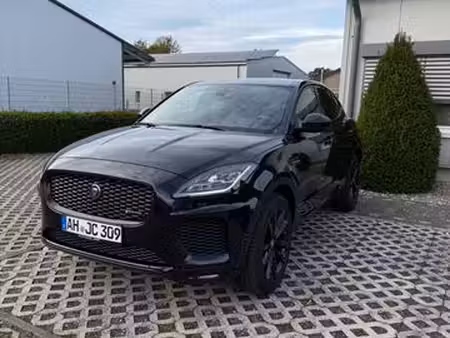 Jaguar E-Pace P200 2.0 200 R Dynamic S 4x4