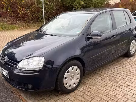 Volkswagen Golf 1.9 TD 75