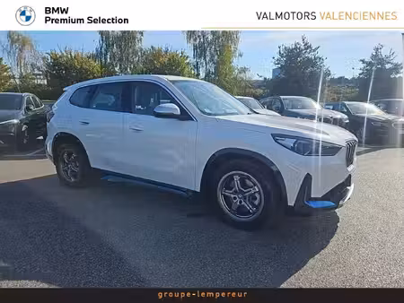BMW iX1