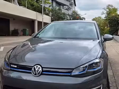Volkswagen Golf 136