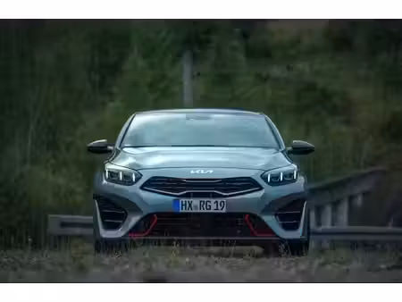 Kia Ceed GT 1.6 T GDi 204