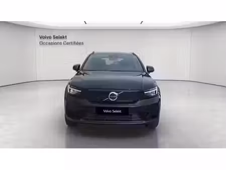 Volvo EX40 252 Plus