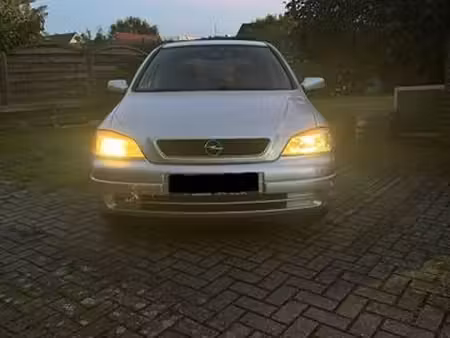 Opel Astra 1.6