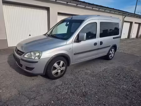 Opel Combo 1.6