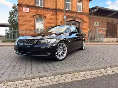 BMW Série 3 325i 2.5 218