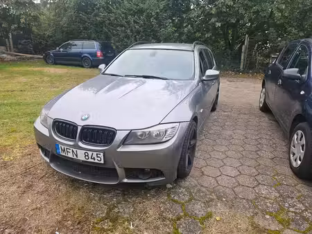 BMW Série 3 325d 3.0
