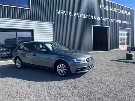 Audi A4 2.0 TDI 177 Business Line quattro