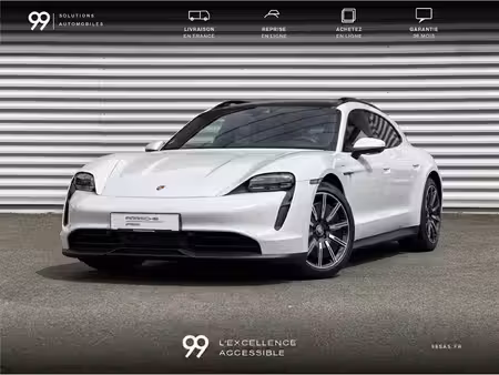 Porsche Taycan 380