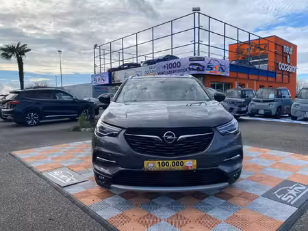 Opel Grandland 