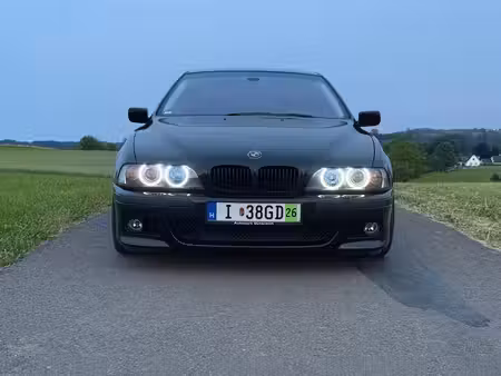 BMW Série 5 540i V8 4.4 286