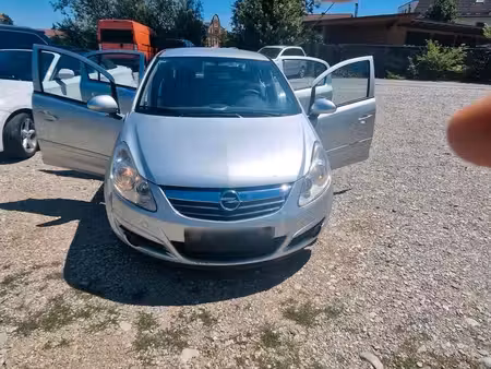 Opel Corsa 1.4 90