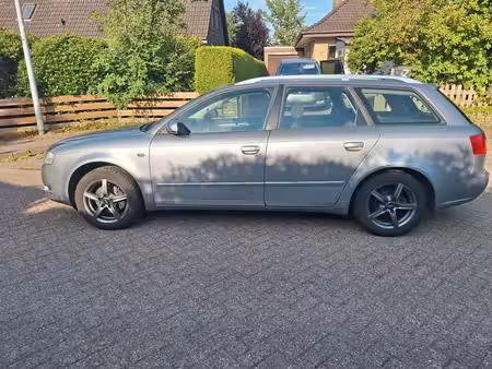 Audi A4 2.0 TDI 140