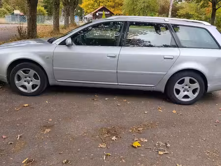 Audi A6 V6 2.5 TDI 163