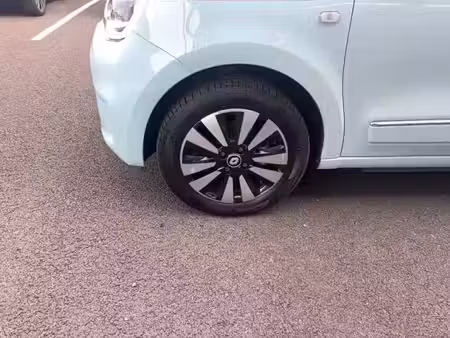 Renault Twingo 82