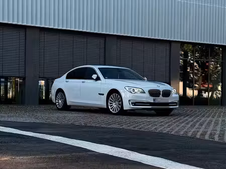 BMW Série 7 730d 3.0 258