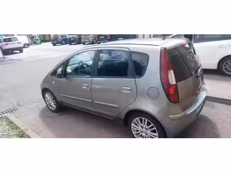Mitsubishi Colt 1.3 95