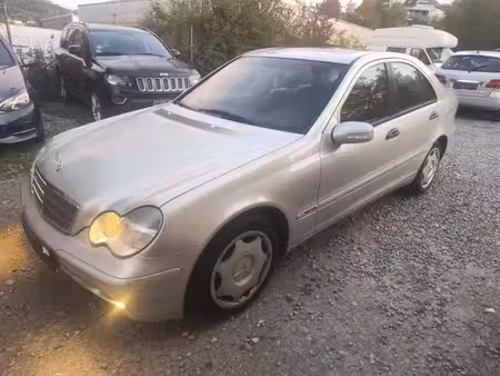 Mercedes-Benz Classe C C 180 2.0 129