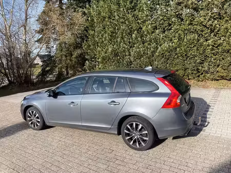 Volvo V60 2.0