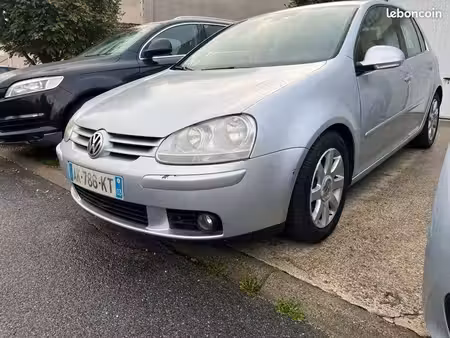 Volkswagen Golf 1.9 TDI 105