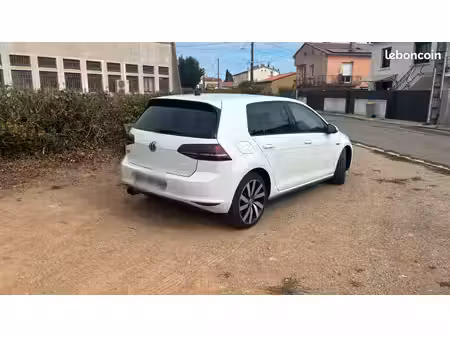 Volkswagen Golf GTE 1.4 204