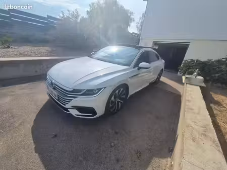 Volkswagen Arteon 2.0 TDI 150 R-Line